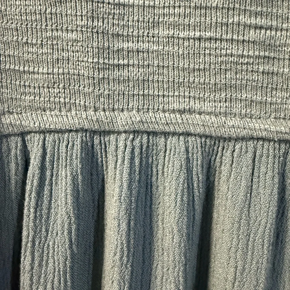 Frye - 2 Dresses - Dusty Rose and Sage Green - XXL - Picture 9 of 9